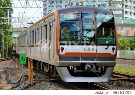 【東京メトロ】東武東上線ふじみ野駅 10000系 Fライナー 96563709