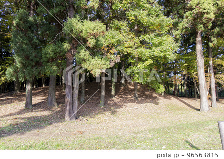 栃木県壬生町の牛塚古墳 栃木県壬生町の牛塚古墳 96563815