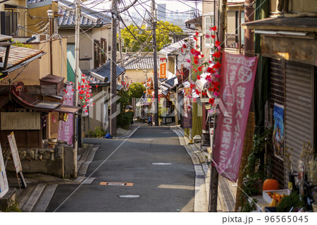 石切参道の商店街 石切参道の商店街 96565045