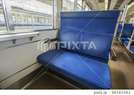 タイトル	西武秩父線　西武鉄道　車内　座席　奥秩父　普通列車 　各駅停車　鈍行　各停　日高市 96565462