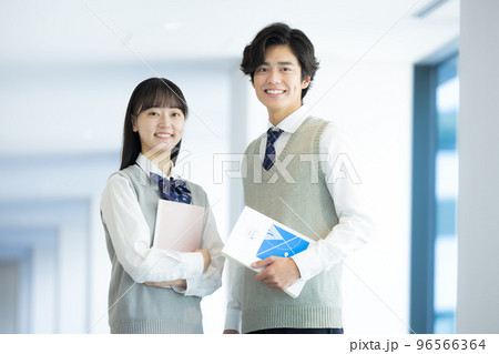 高校生のポートレート　撮影協力「LINK FOREST」 96566364