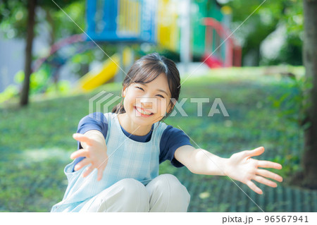 保育士 公園 保育士 公園 96567941