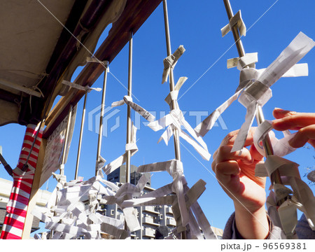 おみくじ結び所・深川不動堂 96569381