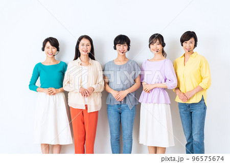 女性 オペレーター テレフォンアポインター コールセンター ビジネス 女性 オペレーター テレフォンアポインター コールセンター ビジネス 96575674