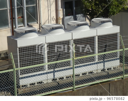 業務用エアコン室外機 96578082