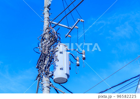 【イメージ素材】電柱 【イメージ素材】電柱 96582225