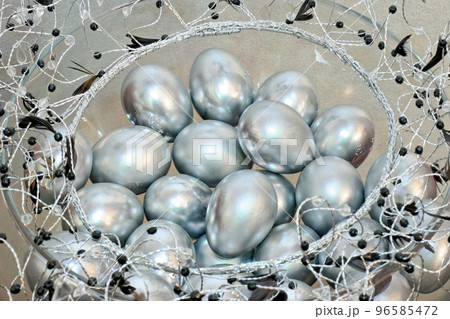Silver eggs Silver eggs 96585472