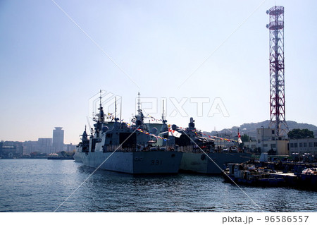 カナダ海軍巡洋艦 バンクーバー & ウィニペグ Canadian Navy 神奈川県 横須賀 吉倉 カナダ海軍巡洋艦 バンクーバー & ウィニペグ Canadian Navy 神奈川県 横須賀 吉倉 96586557