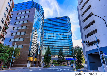 東京　渋谷区の都市風景　渋谷ガーデンタワー 96590522