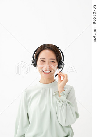 ヘッドセット 女性 白バック ヘッドセット 女性 白バック 96590798
