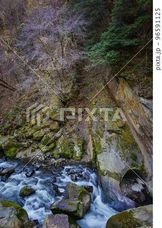 【晩秋】差切峡【麻績川】 【晩秋】差切峡【麻績川】 96591125