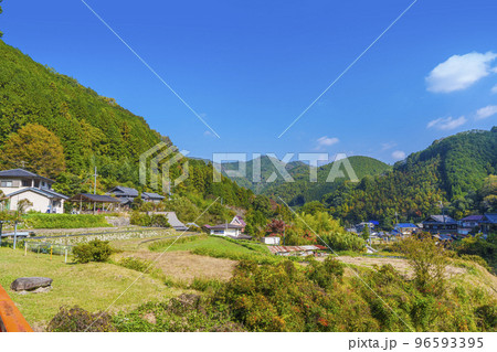 大阪府河内長野市天見の里山風景 大阪府河内長野市天見の里山風景 96593395