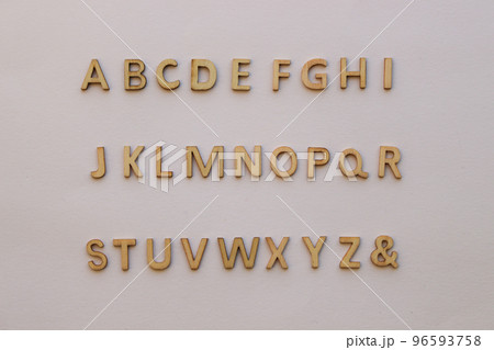 ランダムなアルファベットのAからZ 96593758