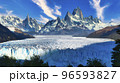 ペリトモレノ氷河とフィッツロイ山合成写真 96593827
