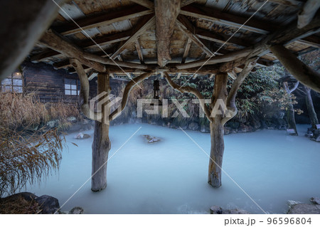 秋田県 乳頭温泉郷 鶴の湯 秋田県 乳頭温泉郷 鶴の湯 96596804