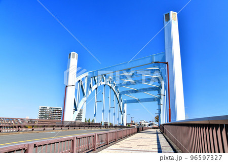 明和橋/新中川 西瑞江方向を望む(東京都江戸川区)【2022.10】 明和橋/新中川 西瑞江方向を望む(東京都江戸川区)【2022.10】 96597327