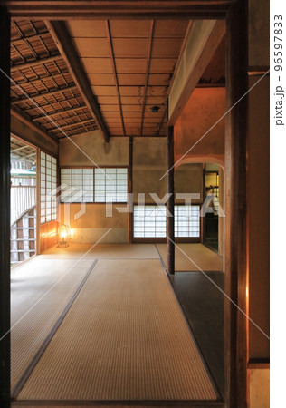 旧広瀬邸の新座敷の茶室。 96597833