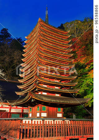 【奈良県】談山神社の紅葉ライトアップ（十三重塔） 96598866