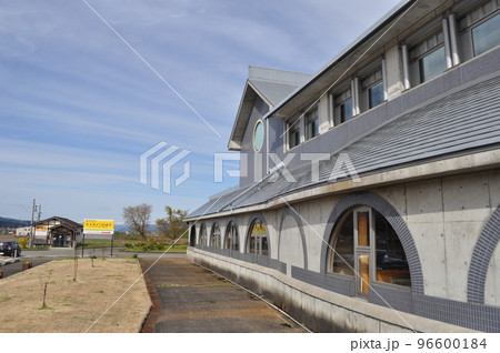 塩沢町立今泉博物館/香山壽夫 96600184
