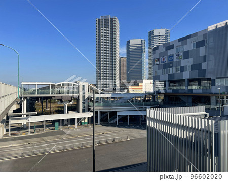 JR横須賀線 新川崎駅前　神奈川県川崎市幸区鹿島田 96602020