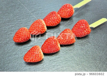 いちご串 96603602