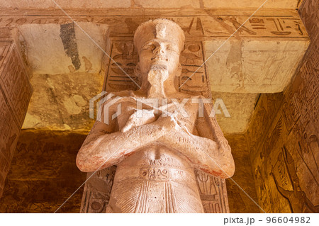 Low angle view of an statue in an egyptian temple Low angle view of an statue in an egyptian temple 96604982