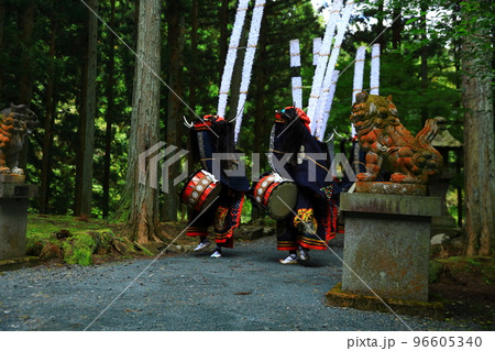 岩手県民俗芸能公演 鹿踊り 岩手県民俗芸能公演 鹿踊り 96605340