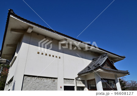 福井県　丸岡城内の歴史民俗資料館 96608127