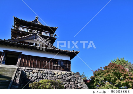 福井県　丸岡城天守 96608368