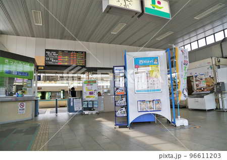 JR御坊駅 改札口 紀勢本線 和歌山県御坊市 JR御坊駅 改札口 紀勢本線 和歌山県御坊市 96611203