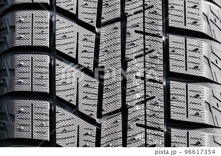 スタッドレスタイヤ(新品) スタッドレスタイヤ(新品) 96617354