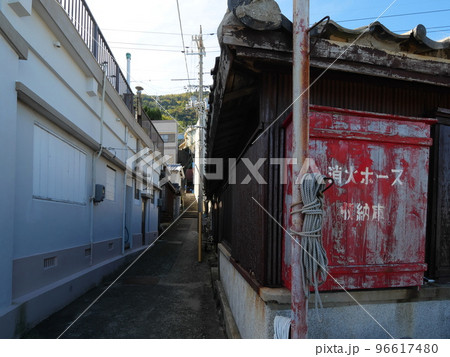 上関町・祝島へ航海&観光(祝島の狭い路地と坂道) 上関町・祝島へ航海&観光(祝島の狭い路地と坂道) 96617480