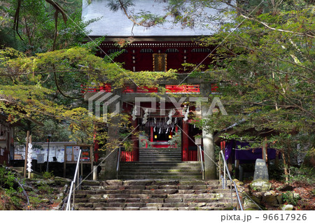 ロマンチック茨城(山の神々を御神体とする花園神社は古く大北・花園川支流を納め信仰を集めた。)北茨城市 ロマンチック茨城(山の神々を御神体とする花園神社は古く大北・花園川支流を納め信仰を集めた。)北茨城市 96617926