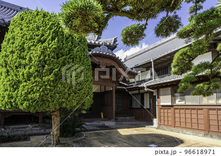 臼杵 大橋寺 玄関 大分県臼杵市 臼杵 大橋寺 玄関 大分県臼杵市 96618971