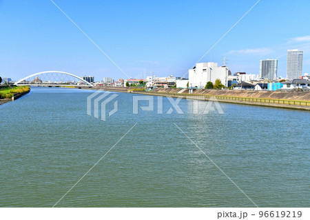 小岩大橋／新中川より上流／辰巳新橋方向を望む(東京都江戸川区)【2022.10】 96619219