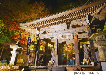 国宝　富貴寺　ライトアップ 96619260
