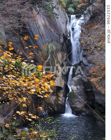 秋の昇仙峡仙娥滝 秋の昇仙峡仙娥滝 96622035