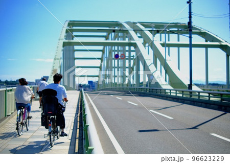 【狛江市/川崎市】都県境の大きな橋 96623229