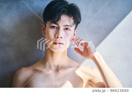 若い ライフスタイル 若い ライフスタイル 96623680