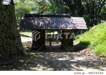 浜田城址の参道門の景色 浜田城址の参道門の景色 96626568