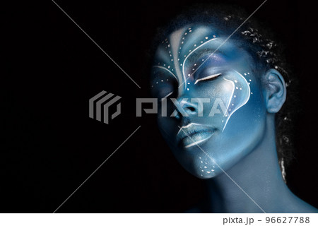 Art photo of Africal woman with tribal ethnic paintings in Avatar style 96627788