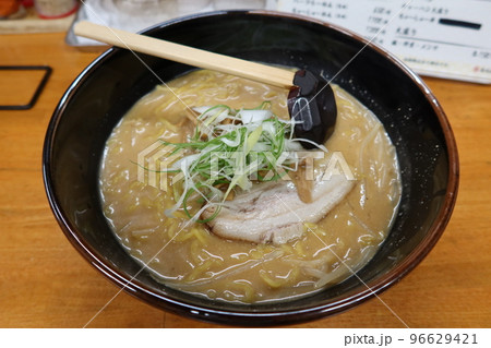 札幌らーめん信玄 南6条店 信州（コク味噌） 96629421