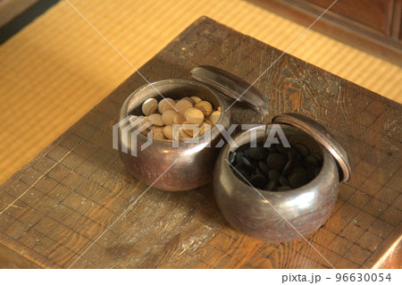 碁石と碁盤 96630054