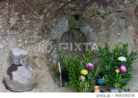 南瀬山之口の虚空蔵菩薩像（薩摩川内市指定文化財） 96630058