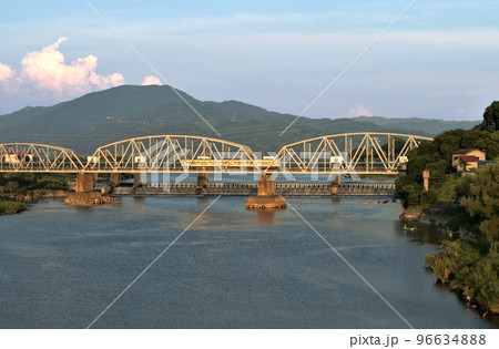 JR和歌山線　JR岩出駅付近  和歌山県 96634888