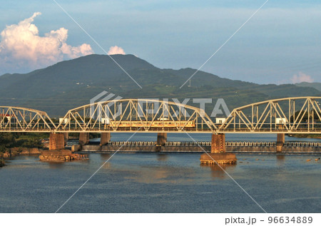 JR和歌山線　JR岩出駅付近  和歌山県 96634889