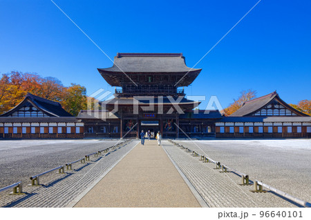 国宝瑞龍寺　山門　高岡市 96640101
