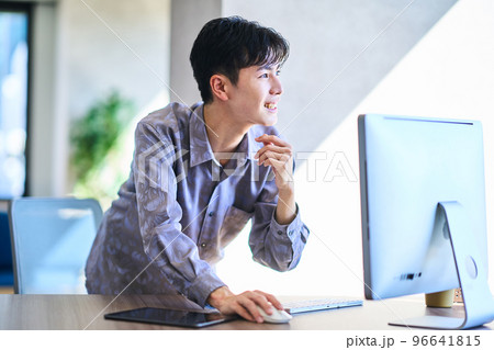 若い ライフスタイル 若い ライフスタイル 96641815