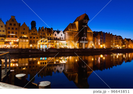 View on illumination of night embankment of Moltawa River in Gdansk 96643851