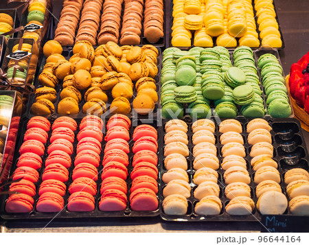 本場フランスのマカロン 96644164